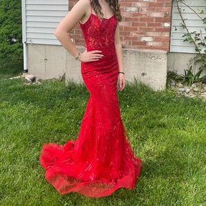 Stunning, Red Sherri Hill Gown/Prom
